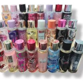 BODY MIST 250ML 12 PIEZAS VARIADAS V.V.LOVE